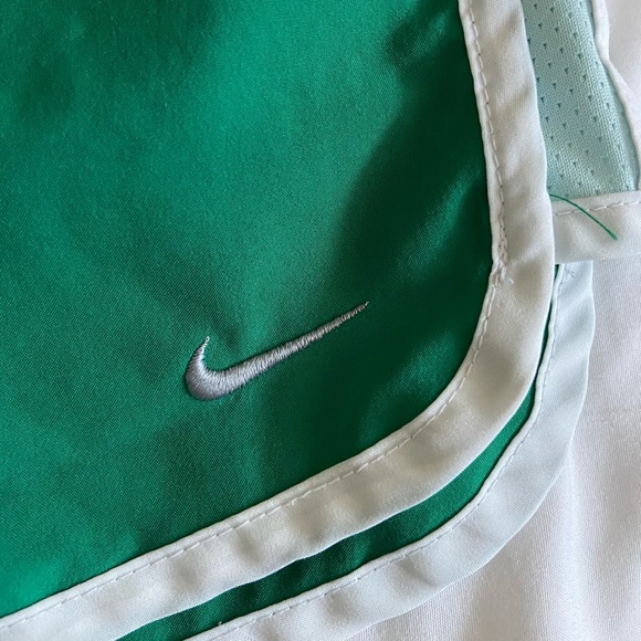 Nike Dri-Fit Shorts - Picture 3 of 5